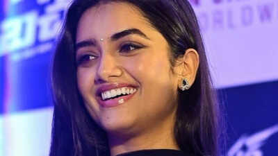 Bhagyashri Borse reveals that her mother blocked her for six months after deciding to act; 'Lenin' actress' emotional confession goes viral