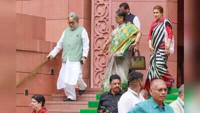 At NDA Parl meet, Kakoli sits in same row as PM, Satabdi sits behind him