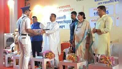 ‘Force has brought honour to police minister’: CM praises cop action in Baruipur case