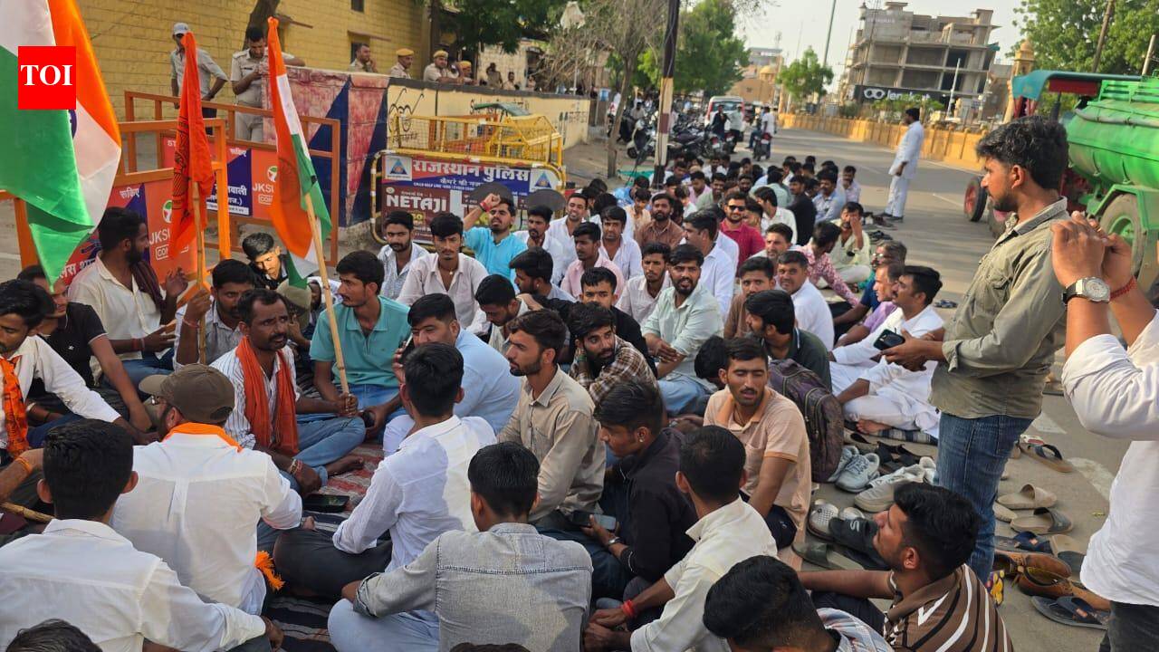 ABVP sit-in enters day 2 in Jaisalmer over Tiranga Yatra permission row
