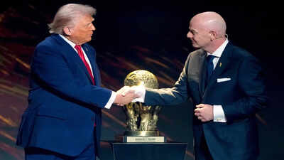 donal-trump-and-gianni-infantino.jpg