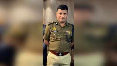 Piyush Mordia — an IPS officer with Harvard degree and Red Corridor experience