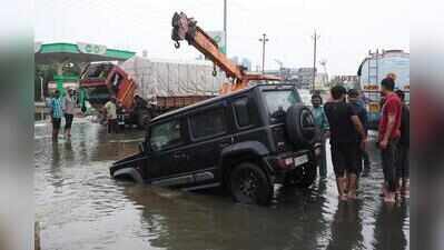 1,400 stalled vehicles towed away to ease traffic flow in Ahmedabad