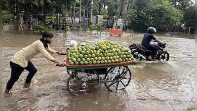 Short spell of intense rain cools Gurgaon, but exposes infra gaps again