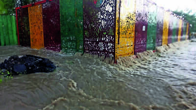 Besa-Pipla NP ‘ignores’ PWD warning, nullah bridges flooded