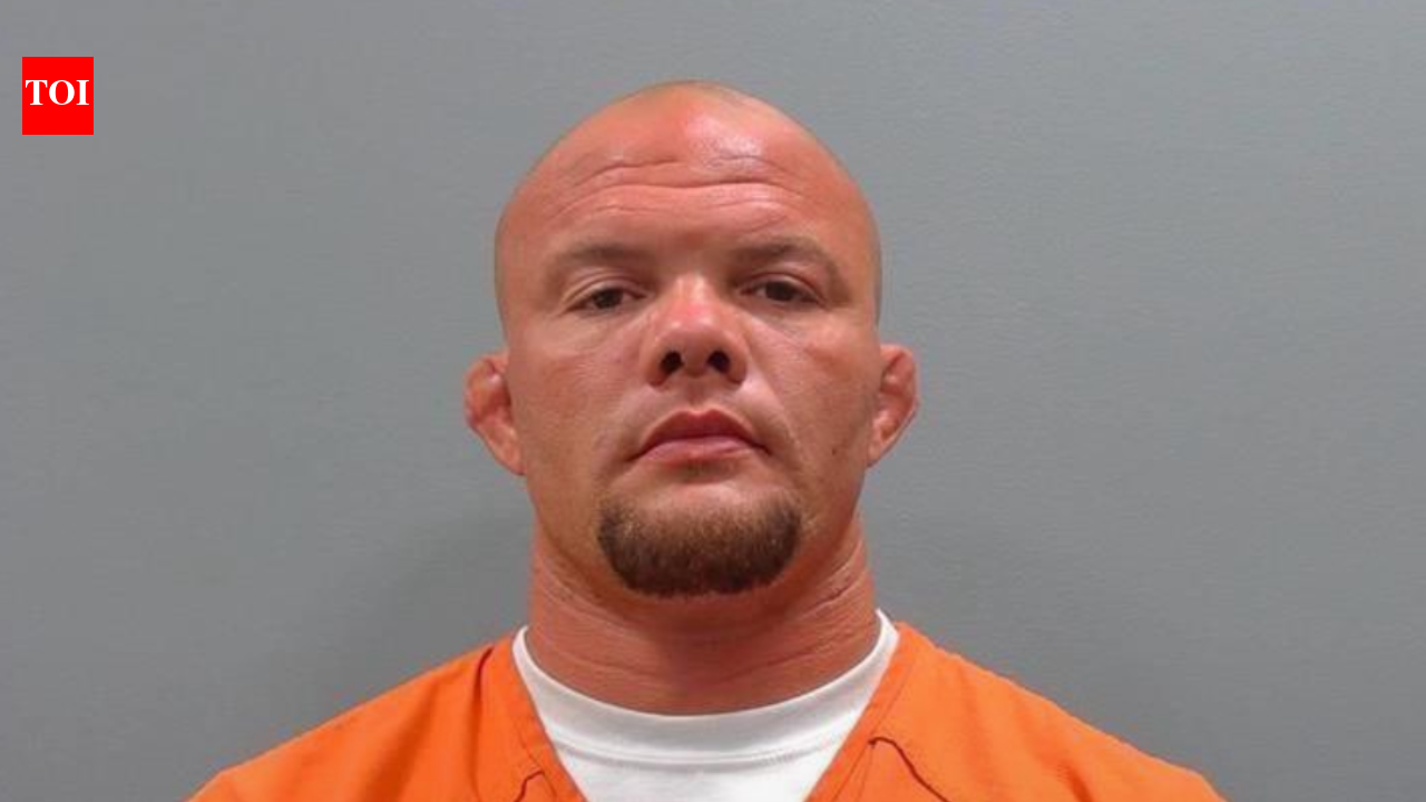 Why was Anthony Smith arrested? Ex-UFC star faces three felony charges