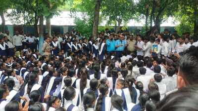 Gen Alpha take cue from Jantar Mantar protest, force action on basic amenities