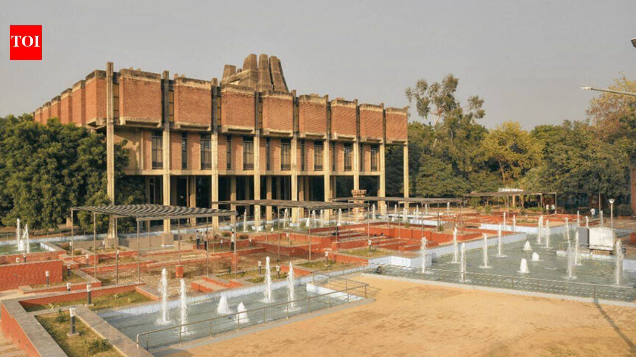 Student hacks IIT-Kanpur, IIT Madras websites after being denied admission