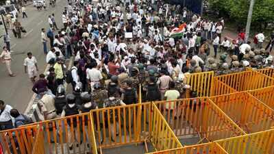 'Schools closed, traffic hit': Farmers' protest in Bhopal enters day 2; police tighten security ahead of CM House march