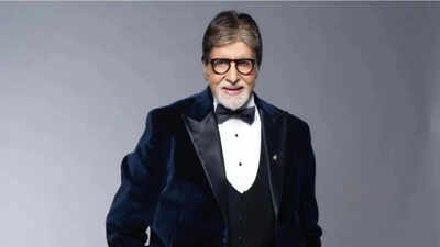 Amitabh Bachchan marks Guru Purnima with a heartfelt message in Sanskrit