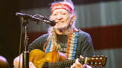 Willie Nelson opposes proposed Texas data centers near Abbott, says they threaten farmland and rural communities