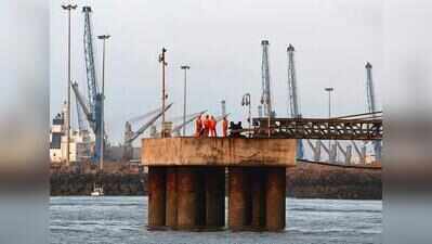 APSEZ Q1 PAT rises 10% to Rs 3,650 crore