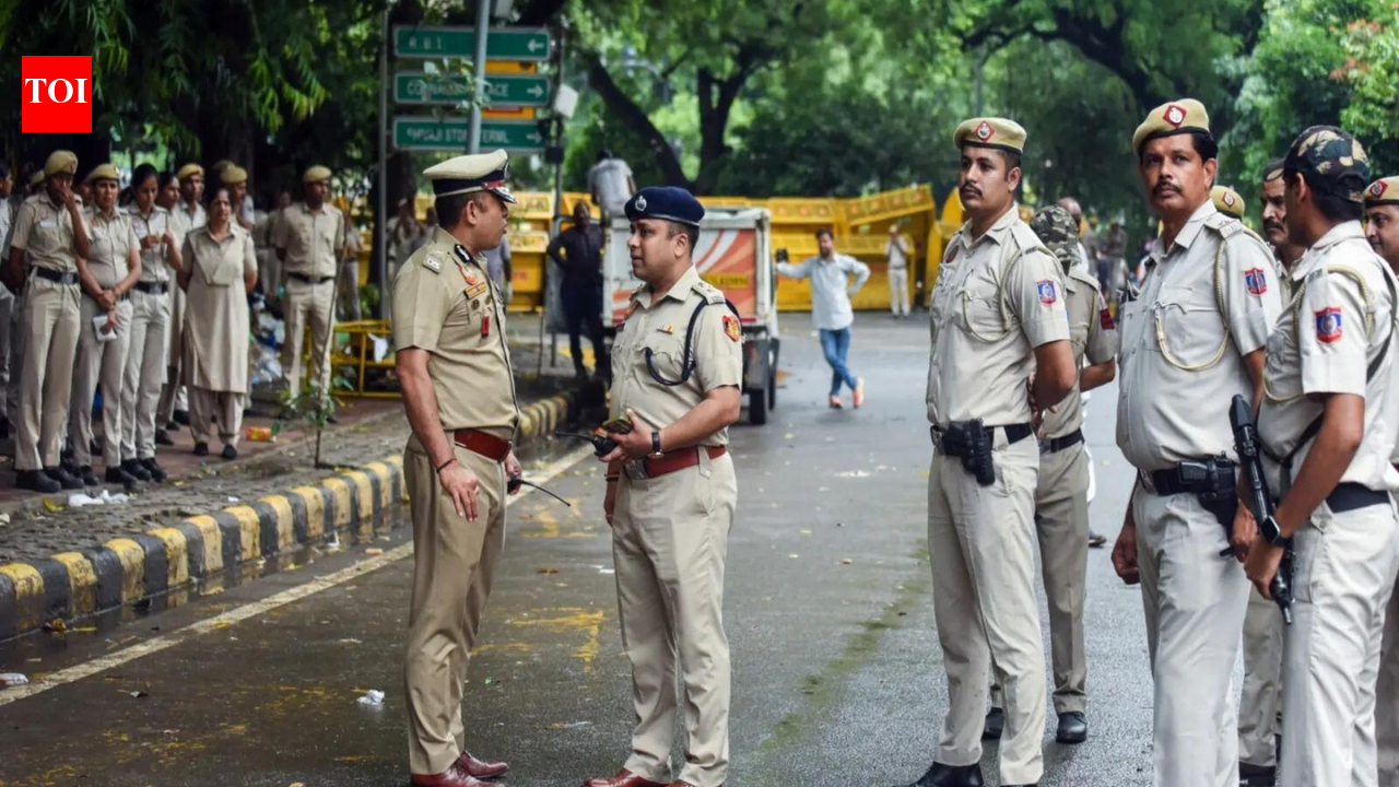 CJP protest: Delhi Police refutes claim that woman protester sustained gunshot injury
