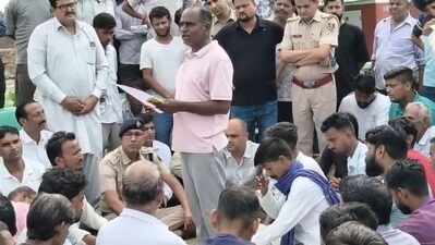 Youth electrocuted in rainwater in Malpura; sit-in ends after compensation assurance