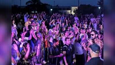 Sadhu Vaswani mission’s kirtan jamming captures interest of younger audience