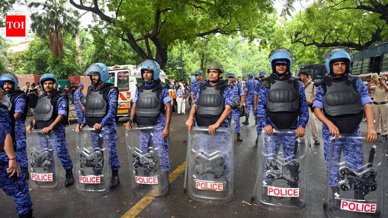 Continue with your duties fearlessly, CRPF chief tells troopers amid pellet gun row