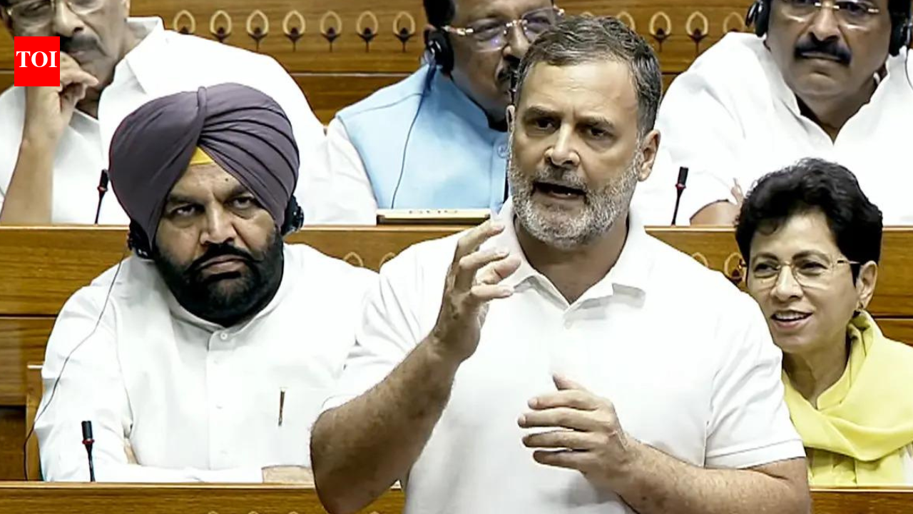 'Students deserve justice': Rahul Gandhi shares video claiming police brutality during NEET protest