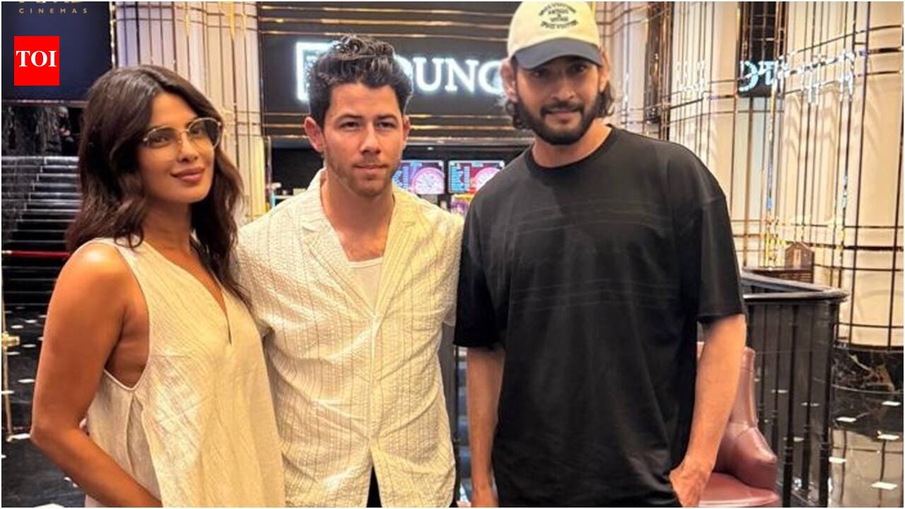 Amid ‘Varanasi’ shoot, Priyanka Chopra and Nick Jonas meet Mahesh Babu for movie night in Hyderabad - See Photo