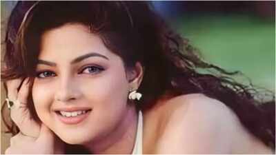 The Extraordinary Journey of Mamta Kulkarni From Bollywood Stardom to Spiritual Sadhvi