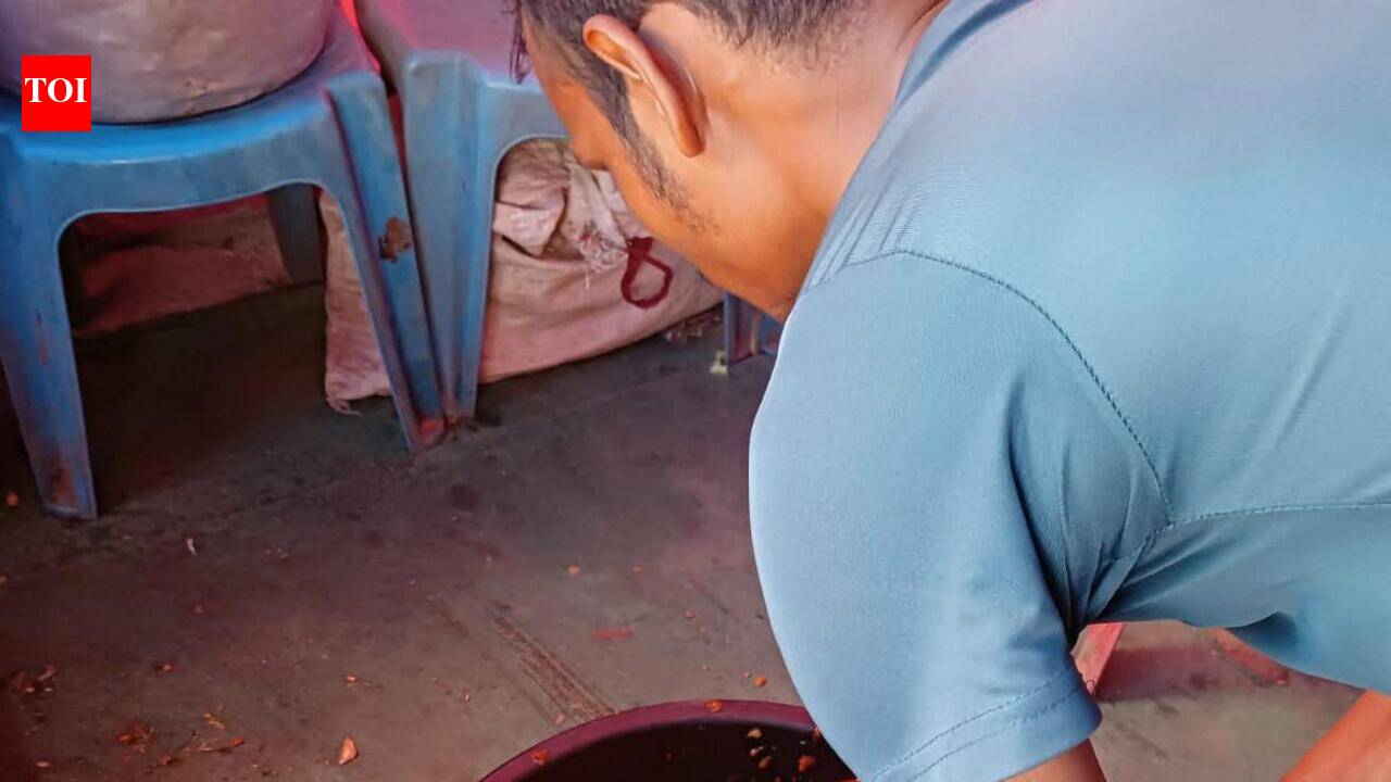 Nishant asks vendors to follow food safety norms in Shravani Mela