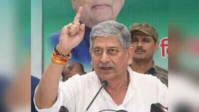 Victory claims fly thick and fast after voting ends