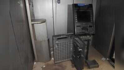 Gas-cutter gang strikes ATMs in Baramati and Satara; decamps with ₹16.5 lakh