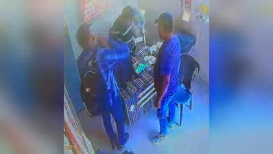 Gunmen rob ₹19L from angadia office in 20 seconds