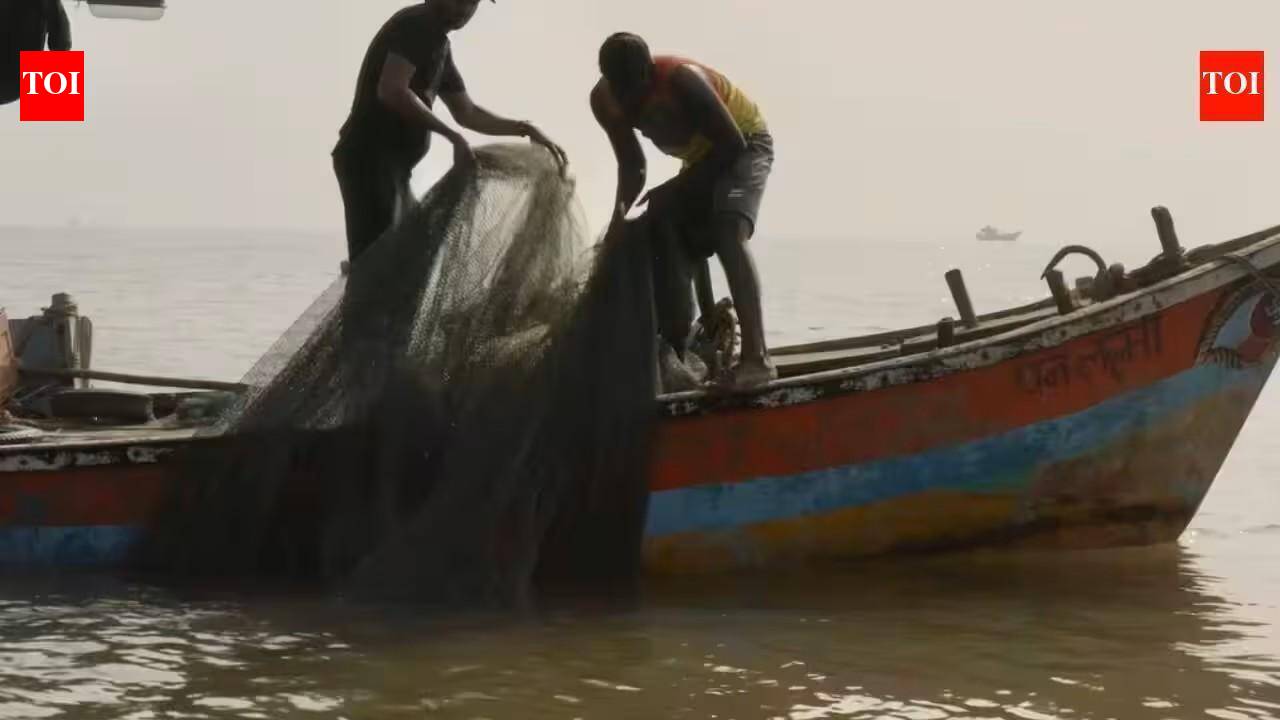 Unions upset as govt announces sudden end of deep-sea  fishing ban