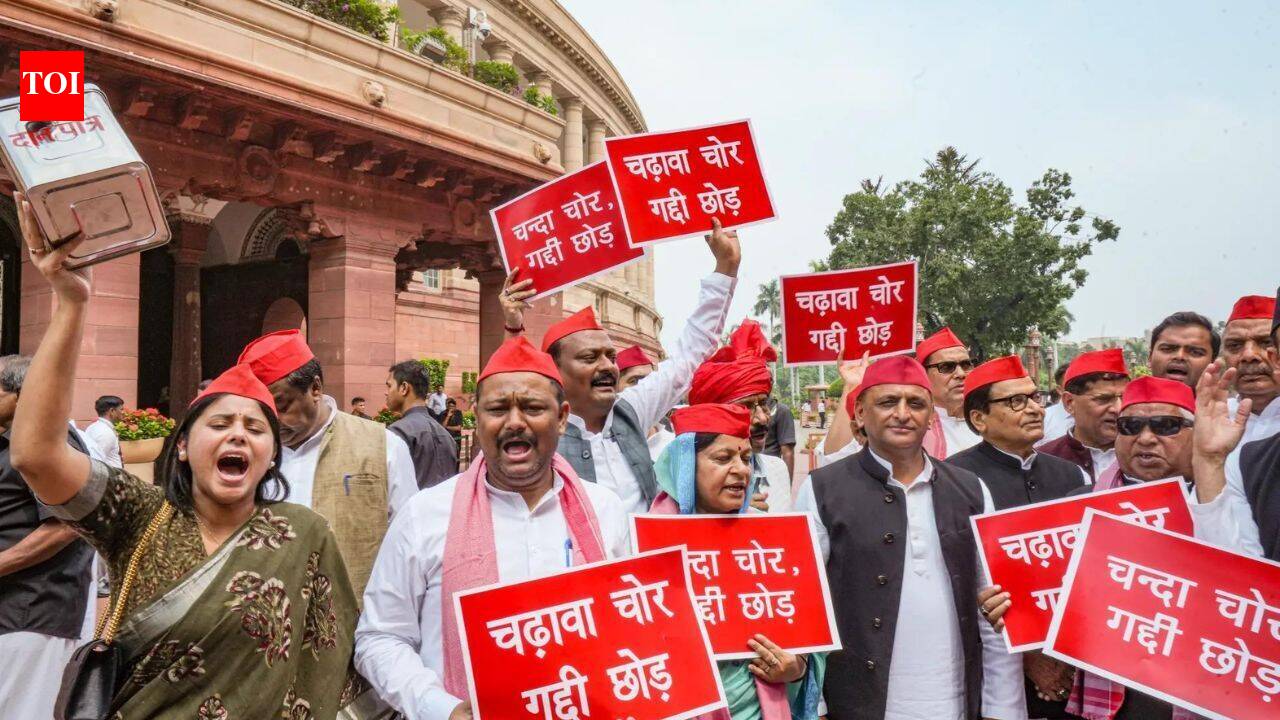 SP pressures opposition to take up Ayodhya donation scam, Congress focuses on police crackdown