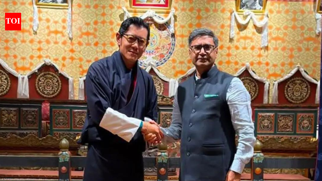 India, Bhutan sign Rs 4,000-crore credit pact, review development projects