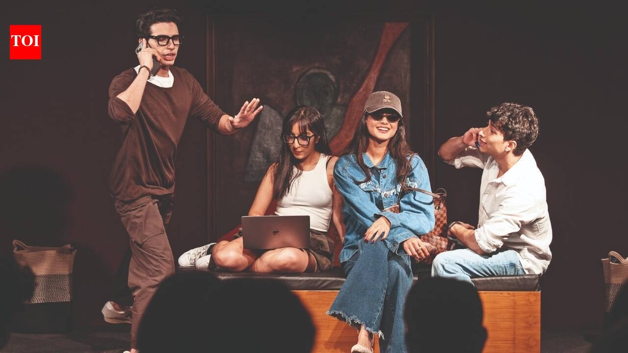 #TheatreReview: A story about a never-ending performance, on & off camera
