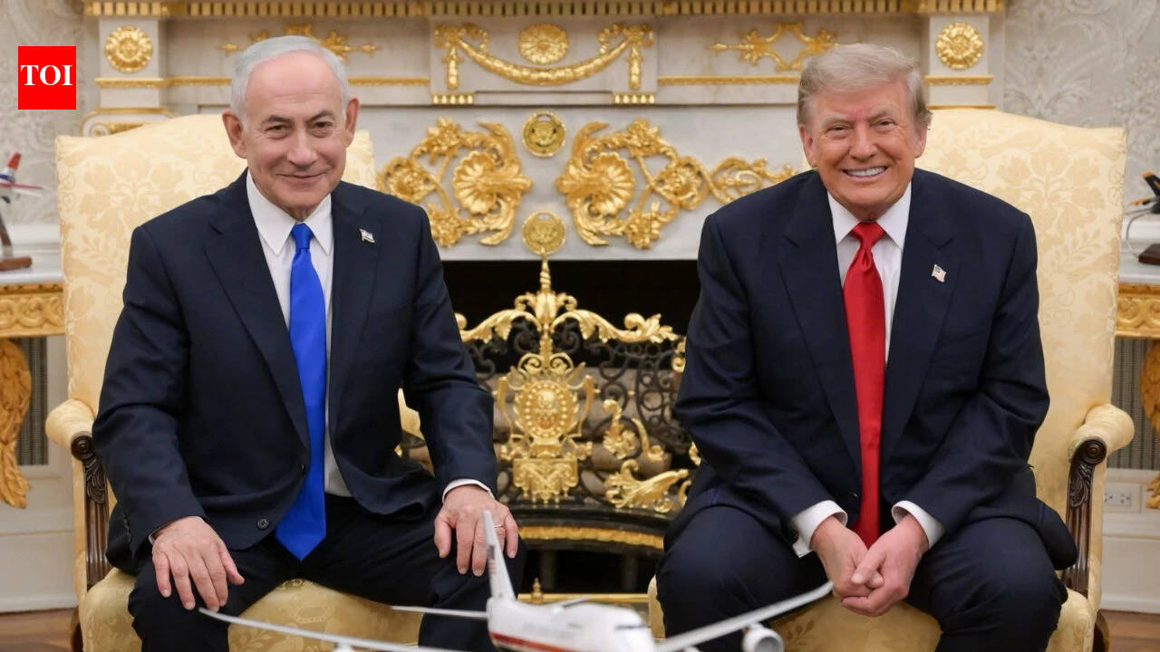 US, Israel considering land blockade to cripple Iran's economy: Report