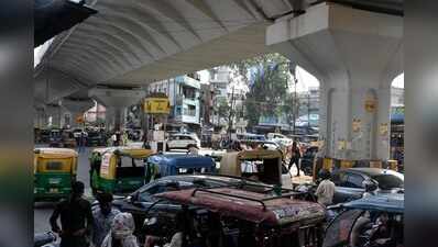 Illegal parking chokes key city junctions despite penalties