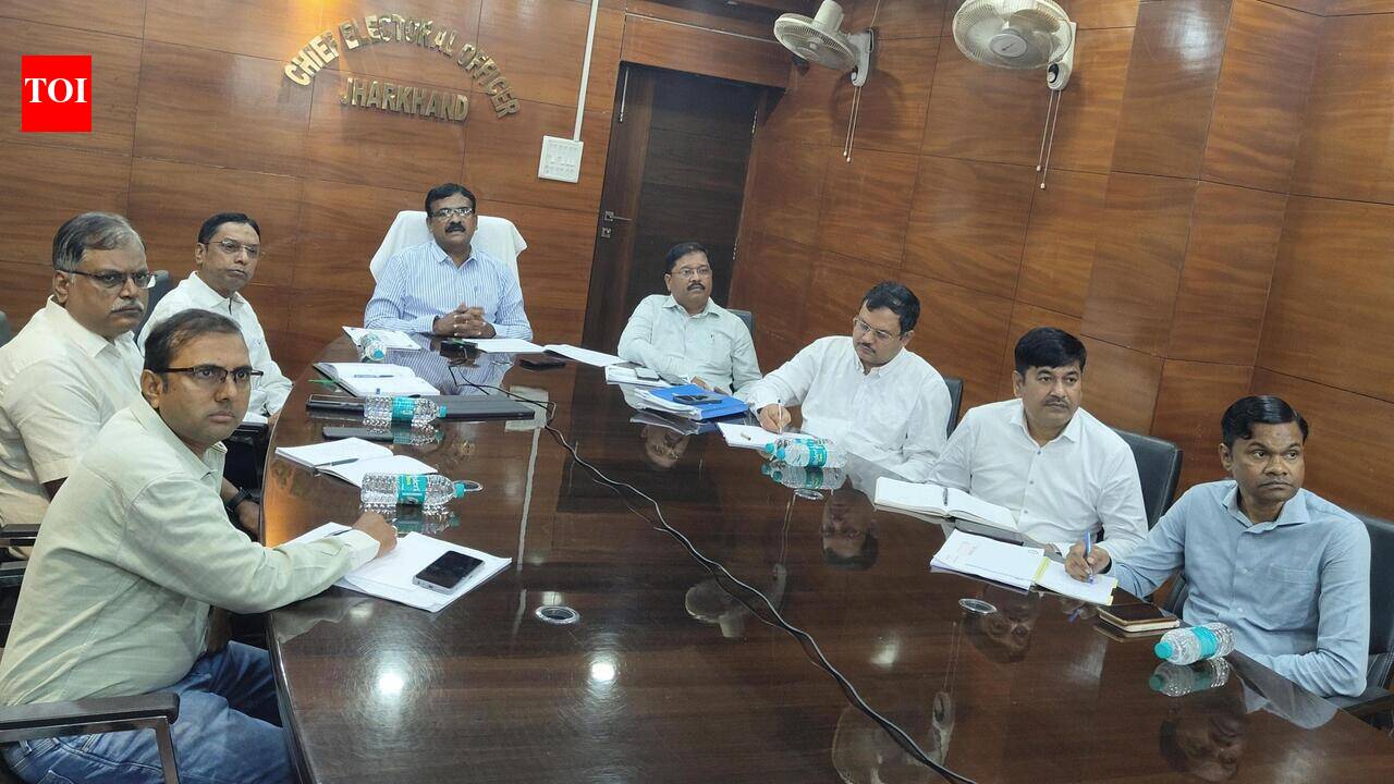CEO asks officials to ensure fair scrutiny of voters in next SIR phase