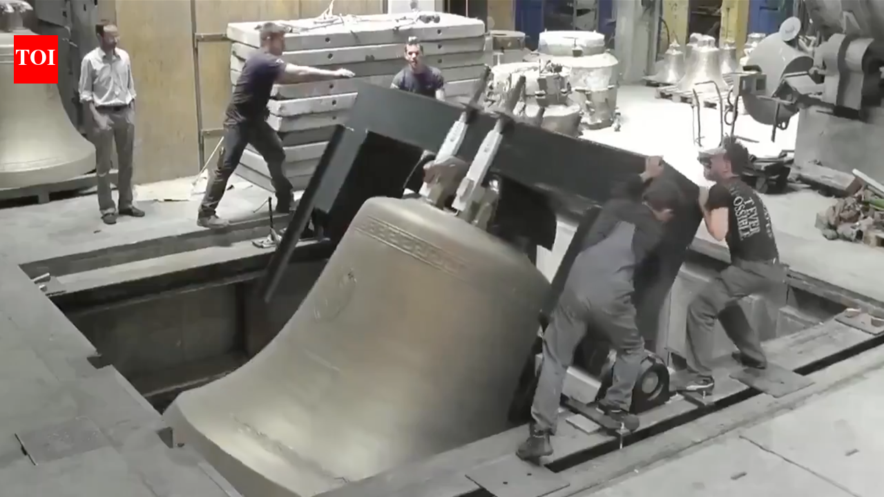 In 1599, this foundry started making church bells; now it's using 3D printing to preserve 400 year old tradition