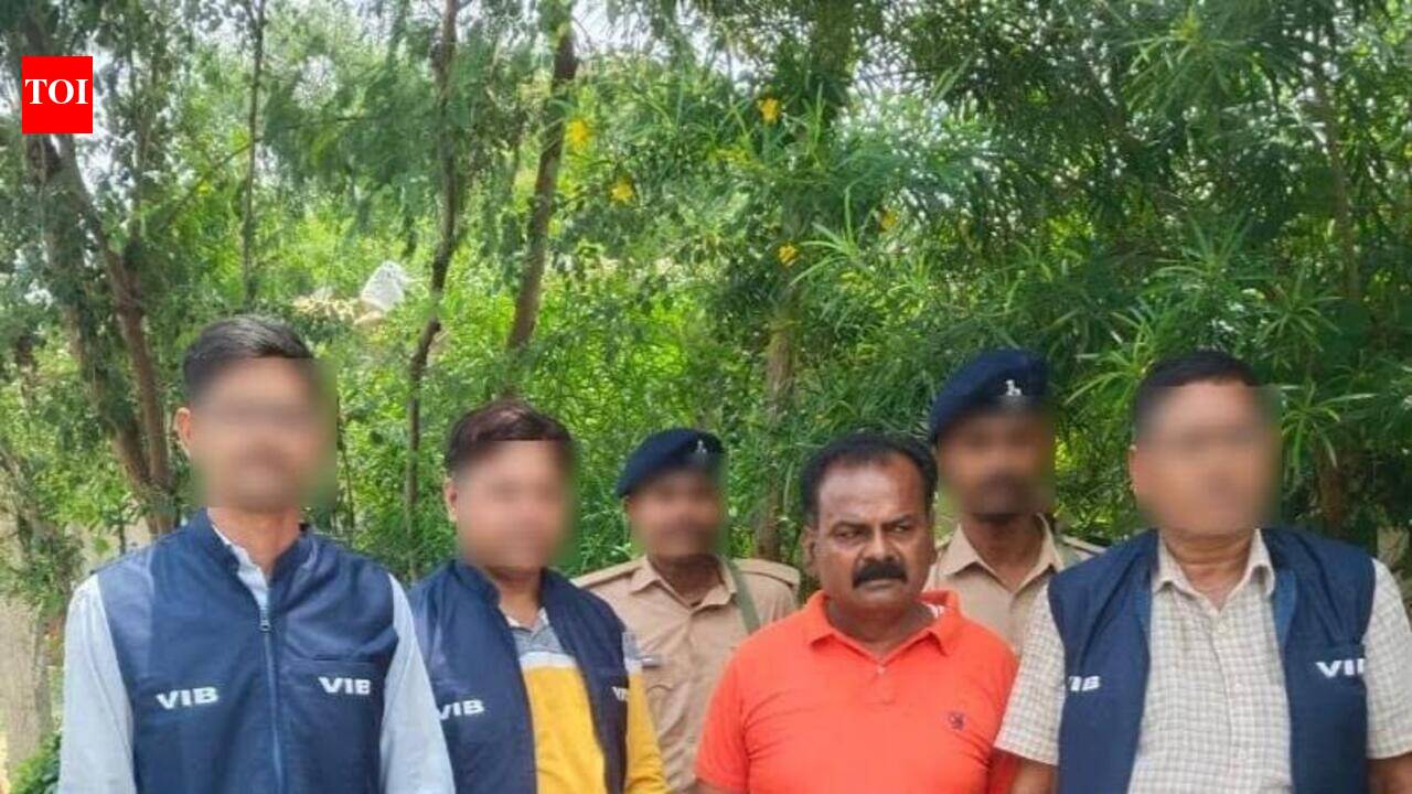 VIB nabs Aurangabad SI taking Rs 50k bribe