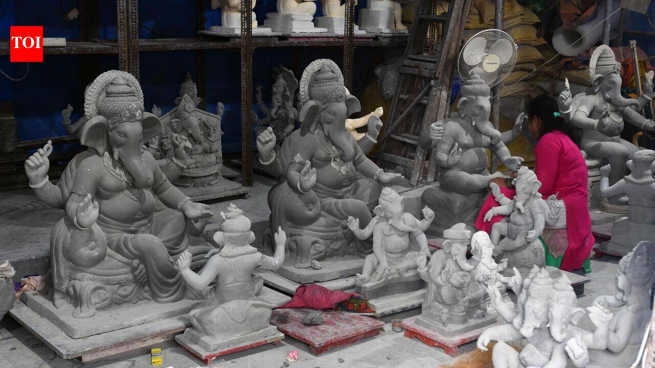 CM Devendra Fadnavis holds stakeholder meeting in Mumbai on PM Modi’s call for clay Ganesh idols