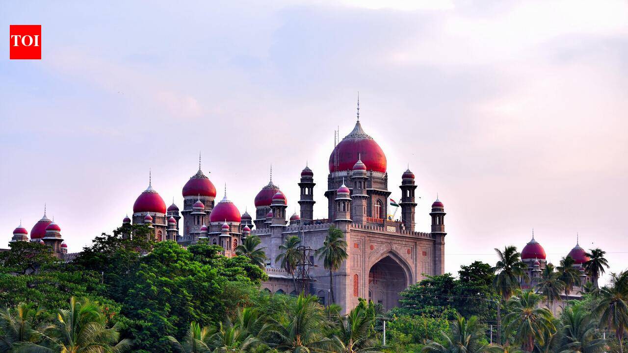 College cannot withhold certificates over fee dues, rules HC