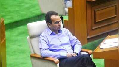 Babush opens office in Santa Cruz, fuels poll speculation