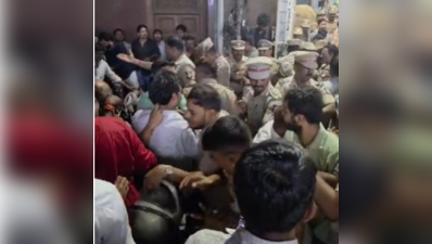 GST officers locked up by traders at Sowcarpet; rescued by police
