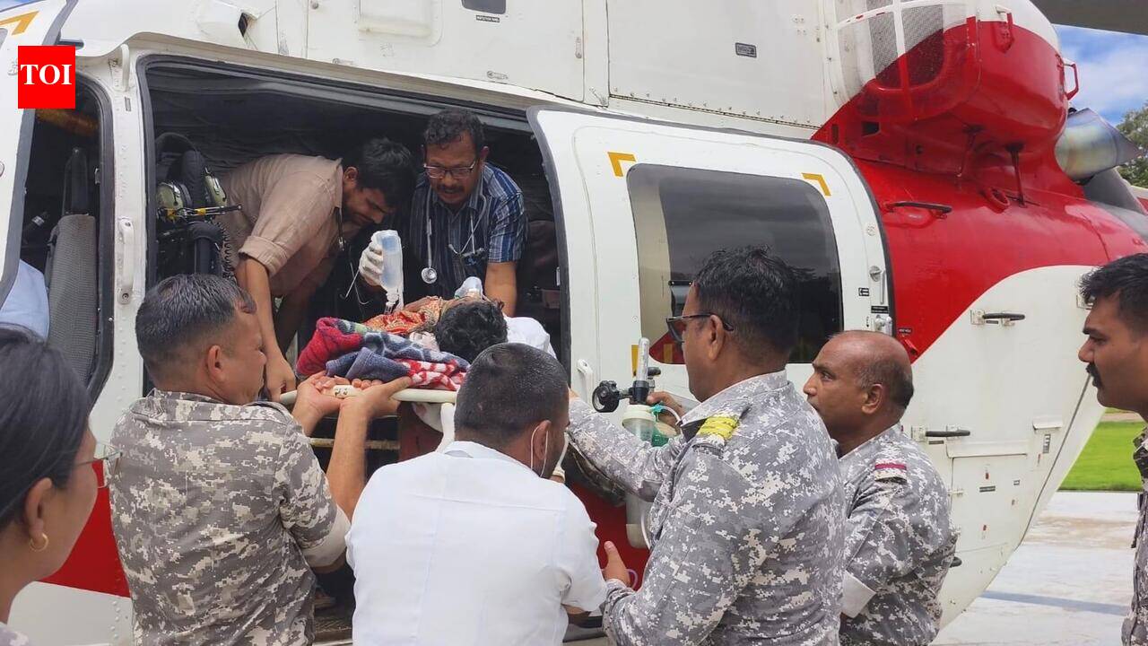 Tribal snakebite victim air-lifted from Gadchiroli