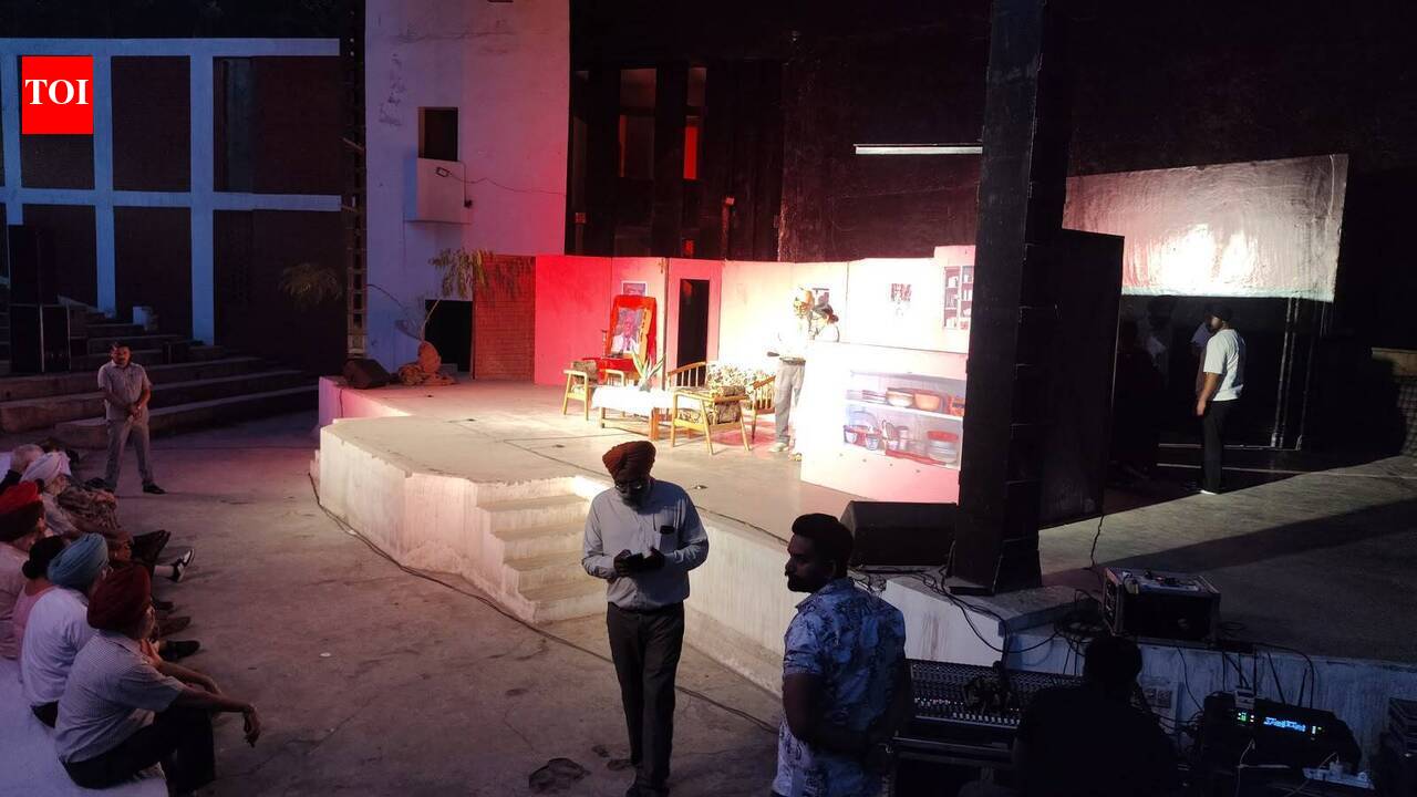 A long intermission: Iconic Balraj Sahni Theatre awaits its second act