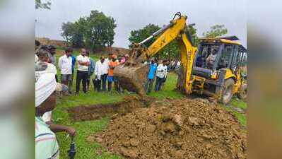 No firewood for last rites, family forced to bury loved one