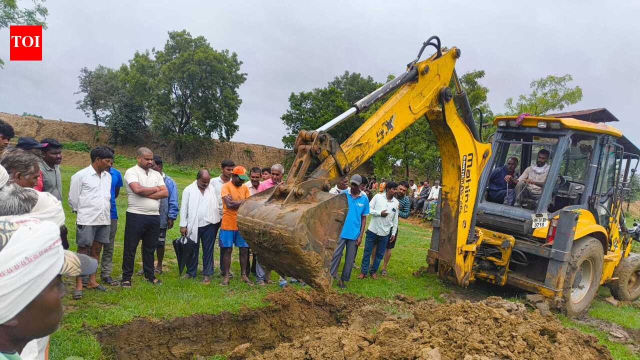 No firewood for last rites, family forced to bury loved one