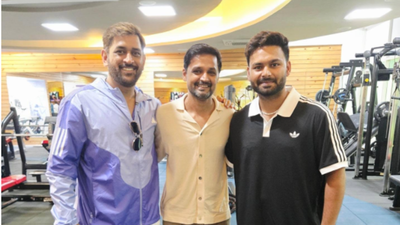 Rishabh Pant trains with MS Dhoni ahead of Sri Lanka Test series; photo goes viral