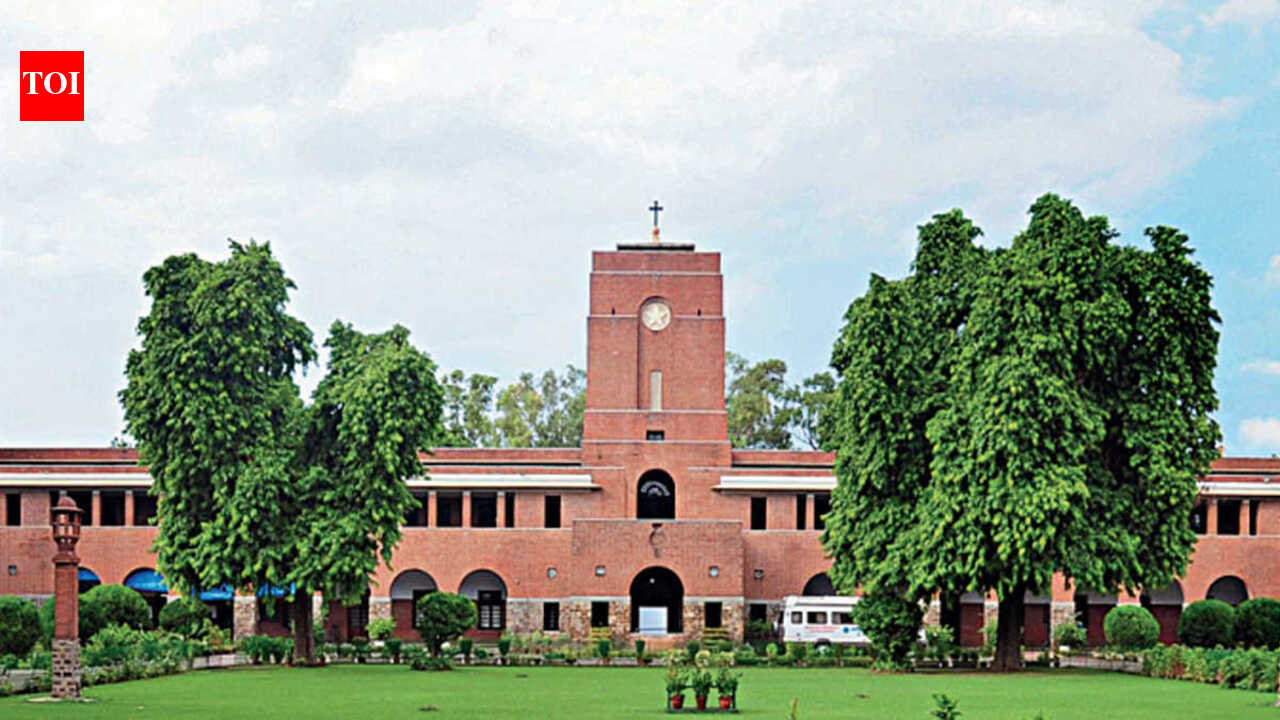 DU one-year PG admission 2026 correction window opens; last chance to edit application today