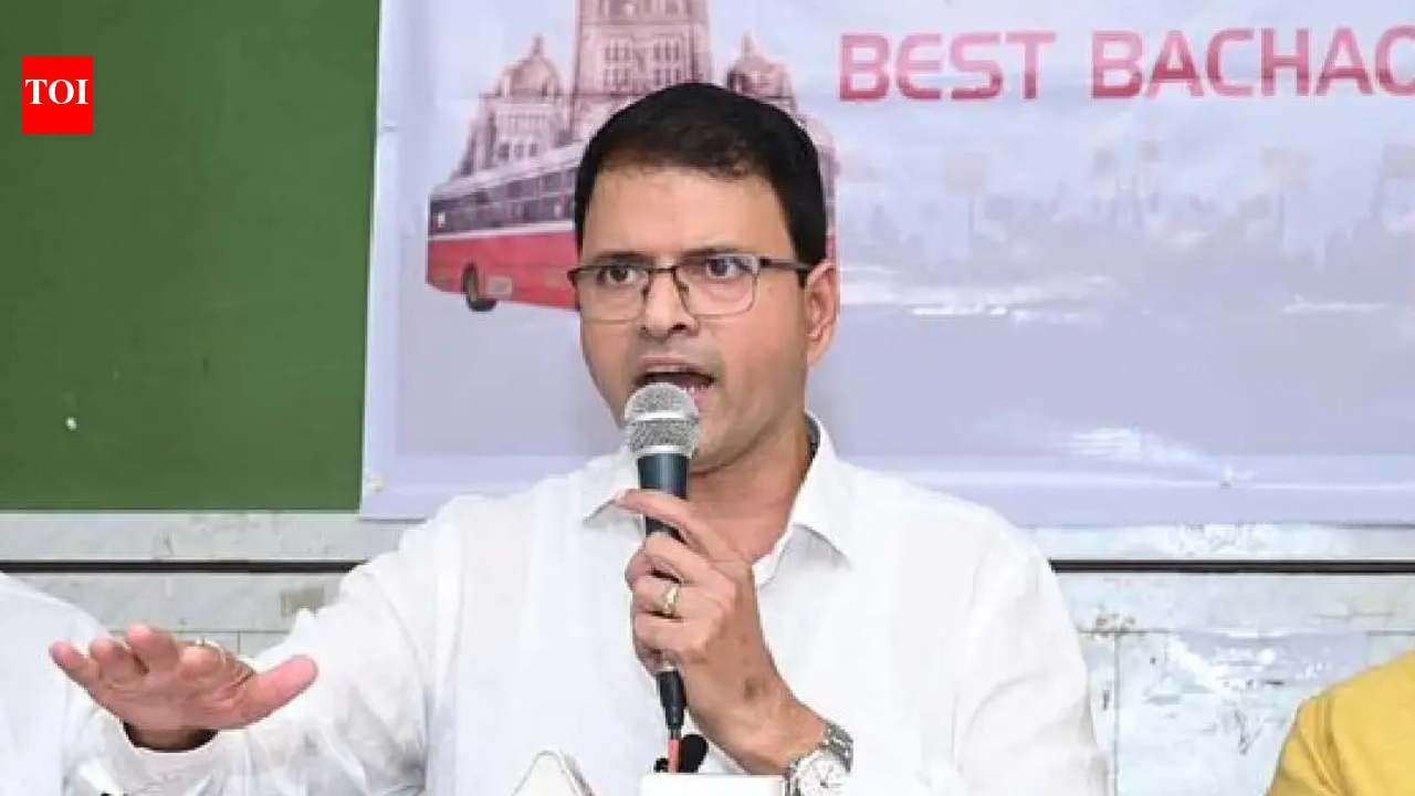Mumbai BEST union threatens fresh strike over asset sales and pay disparities