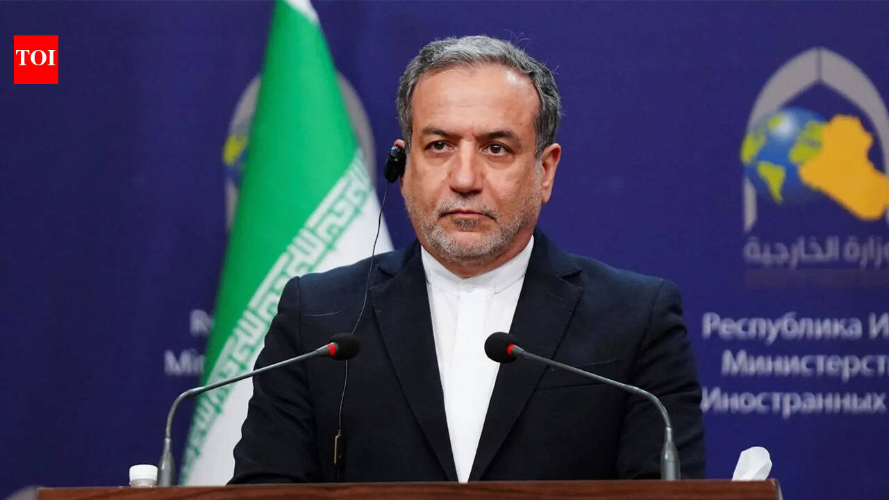 ‘Act of aggression against Iran’: Araghchi warns UK over US access to British military bases