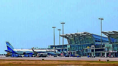 Taxi drivers to protest against airport parking fee hike