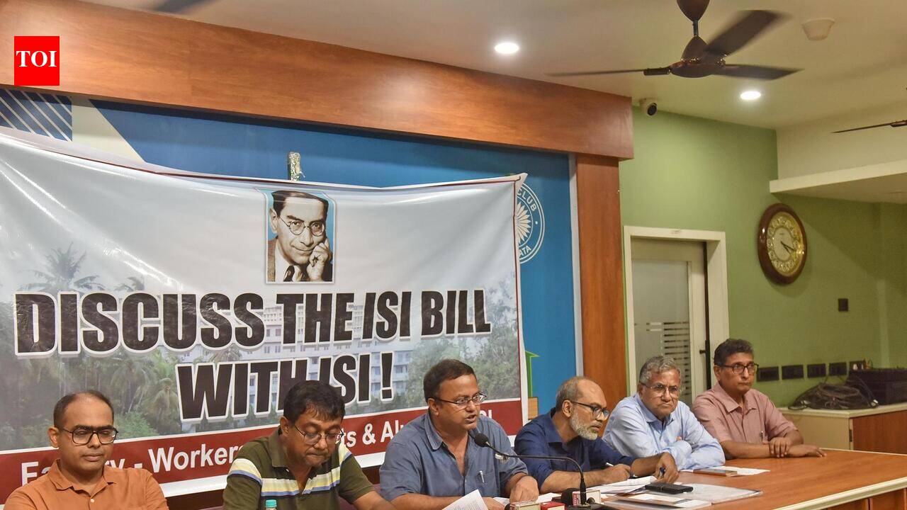 ISI faculty, students want discussions on Bill